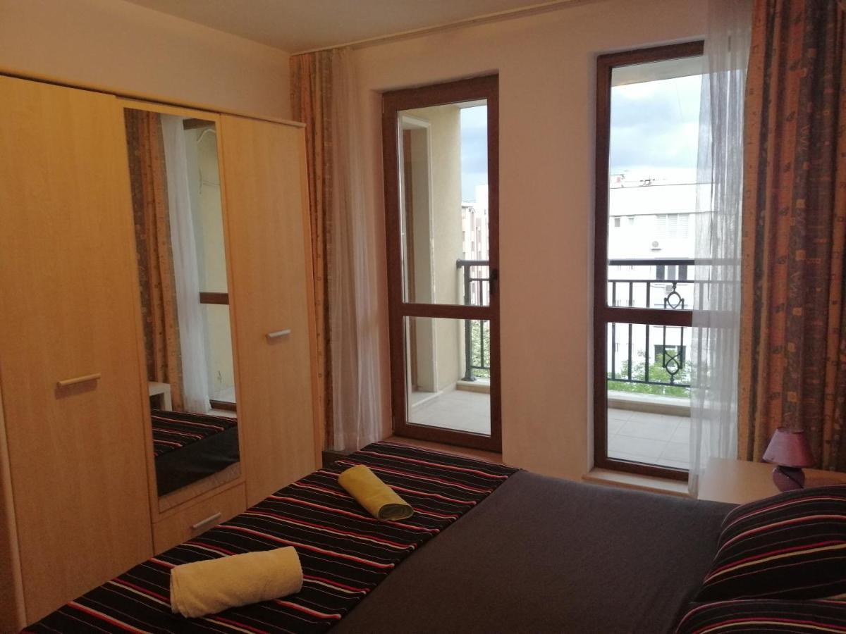 Apartament Four Seasons + Warna Zewnętrze zdjęcie